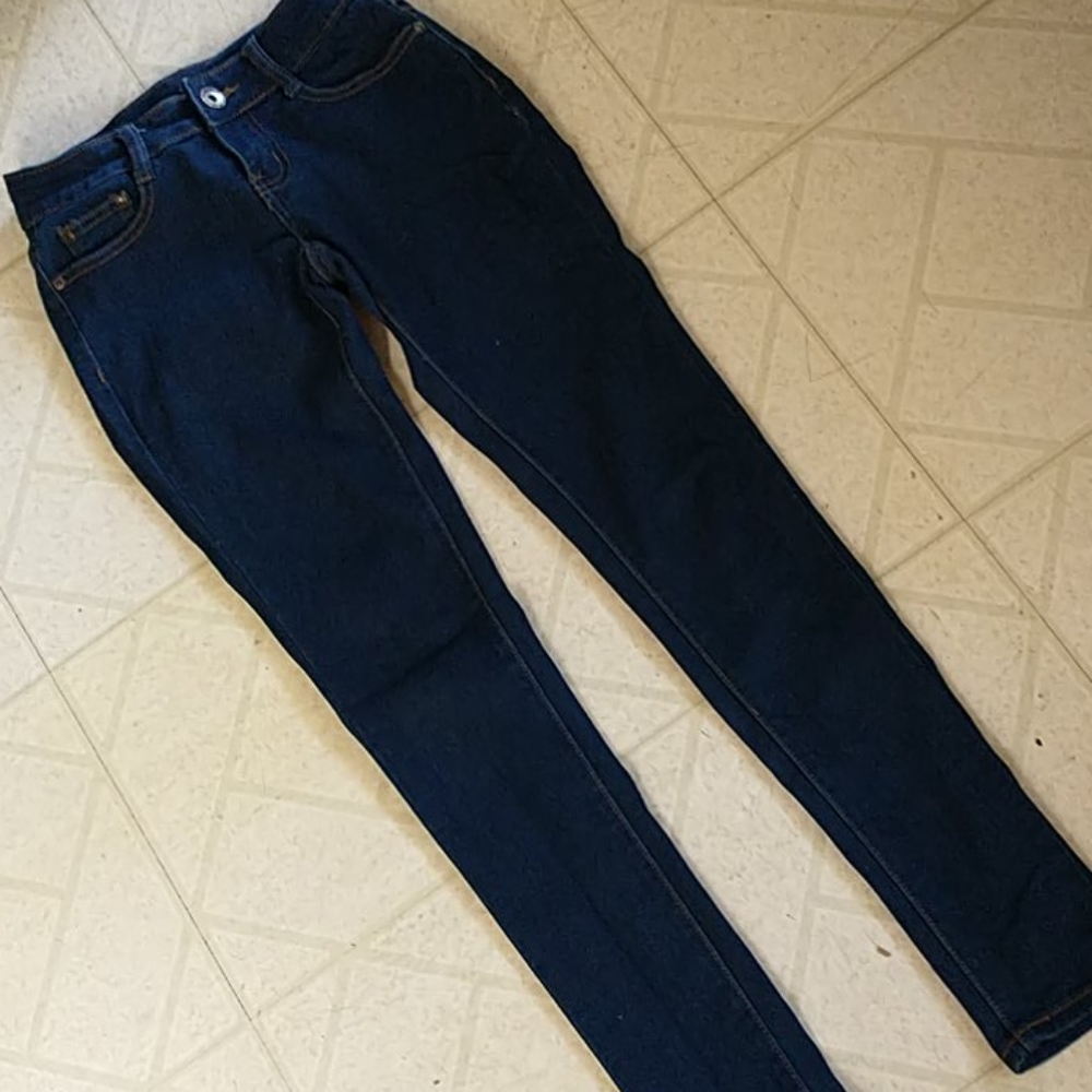 Dark blue jeans